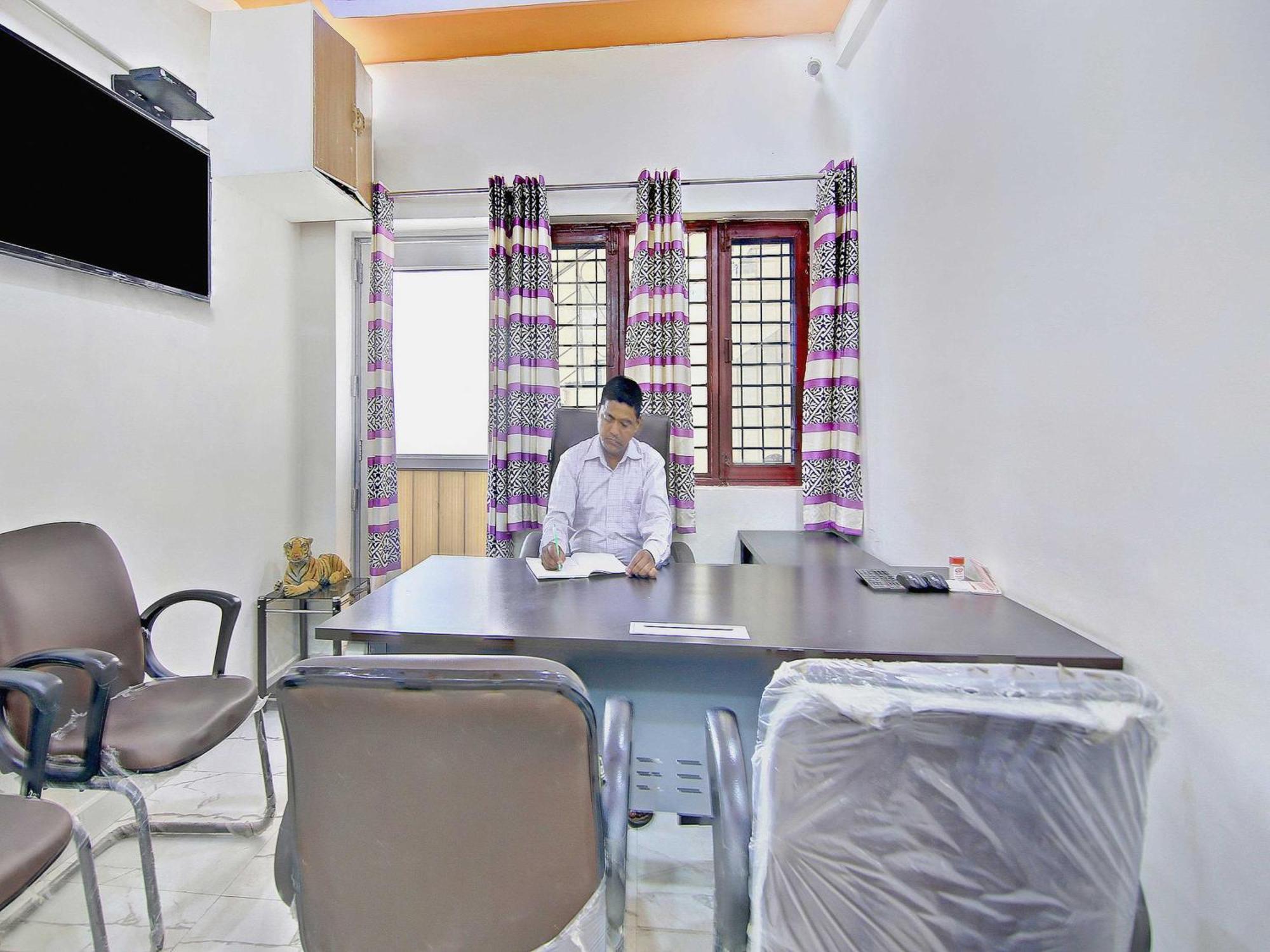 Home 78802 Balaji Bhawan Jhājra Exteriör bild