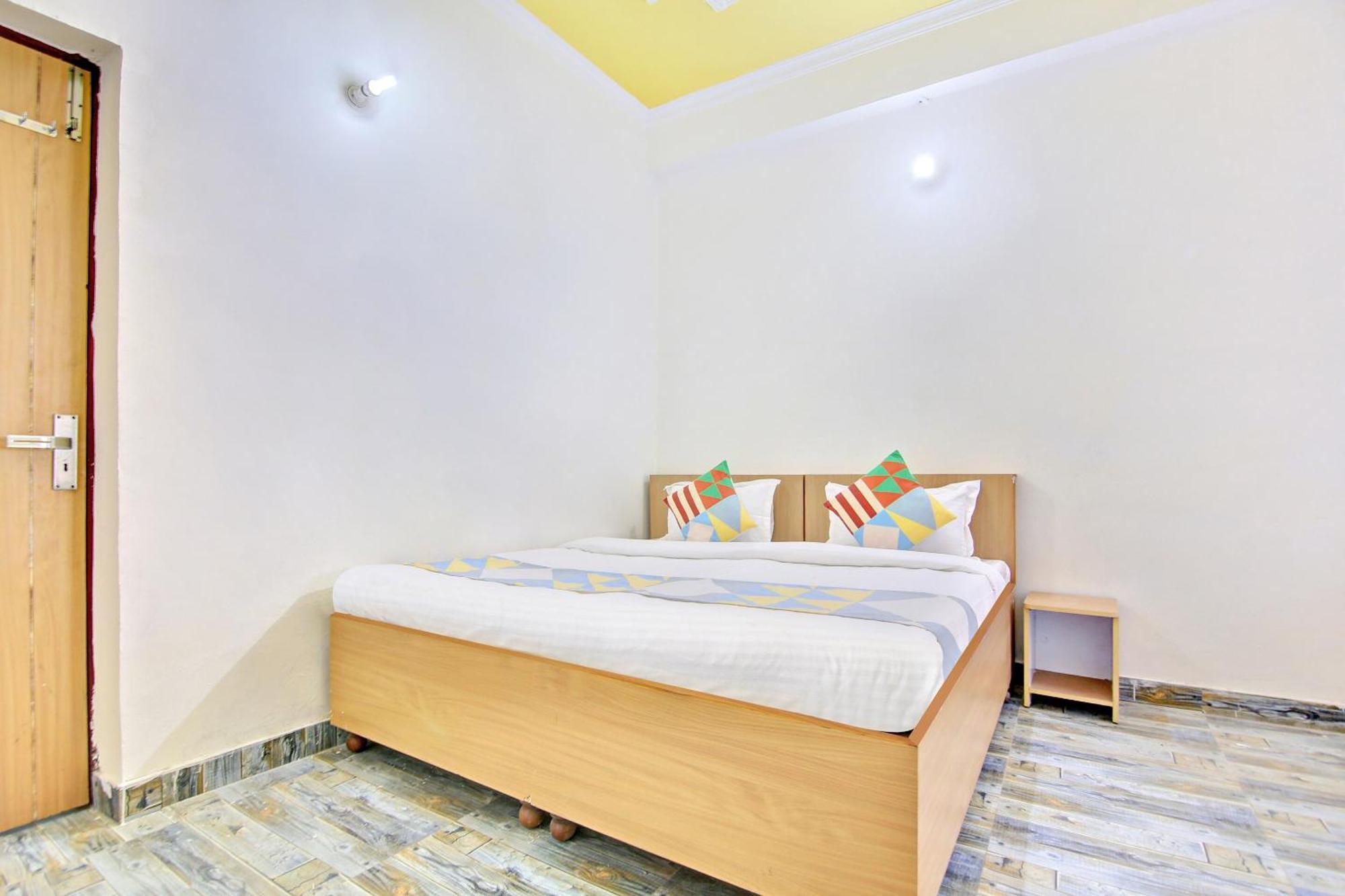 Home 78802 Balaji Bhawan Jhājra Exteriör bild