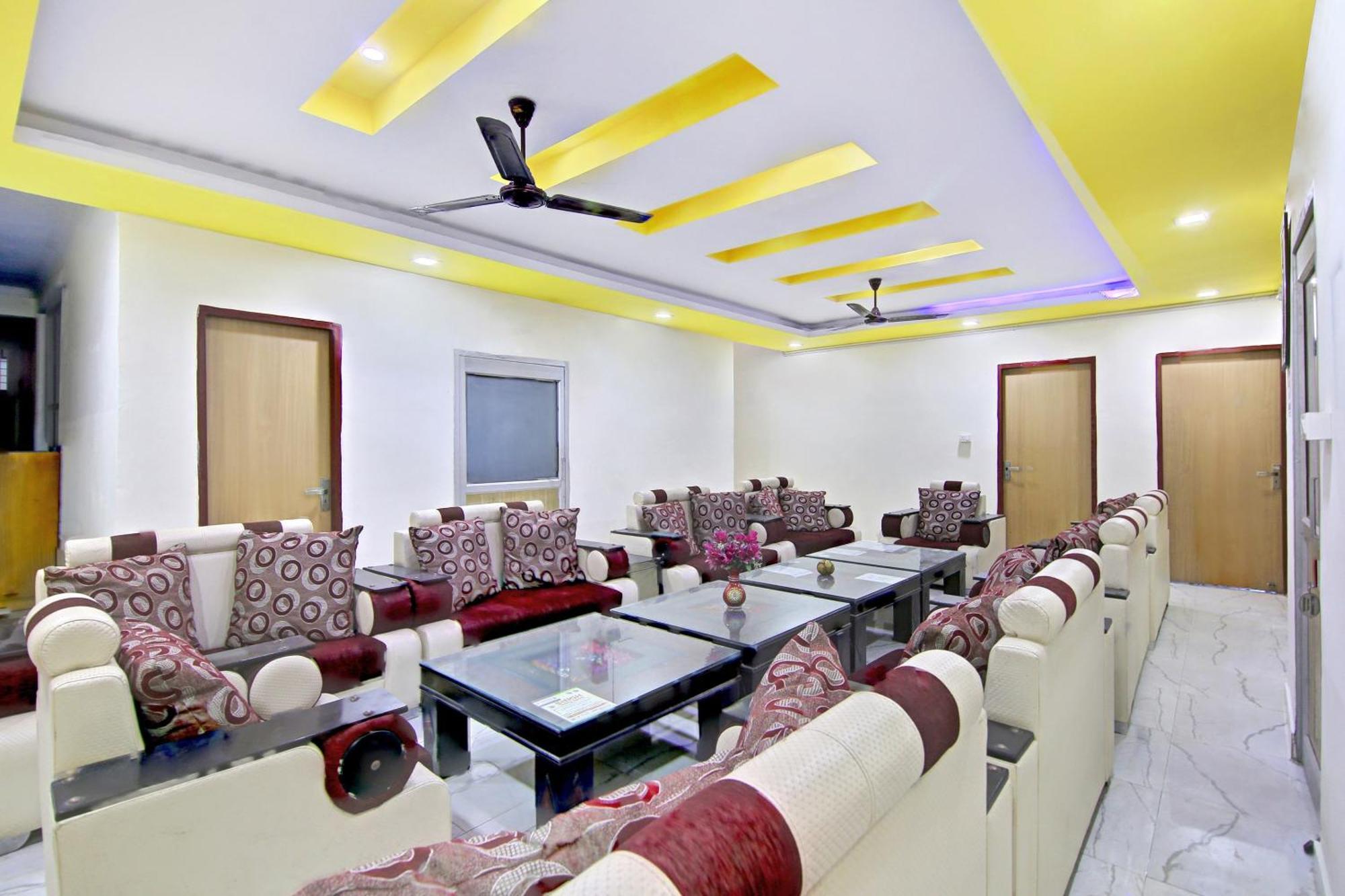 Home 78802 Balaji Bhawan Jhājra Exteriör bild