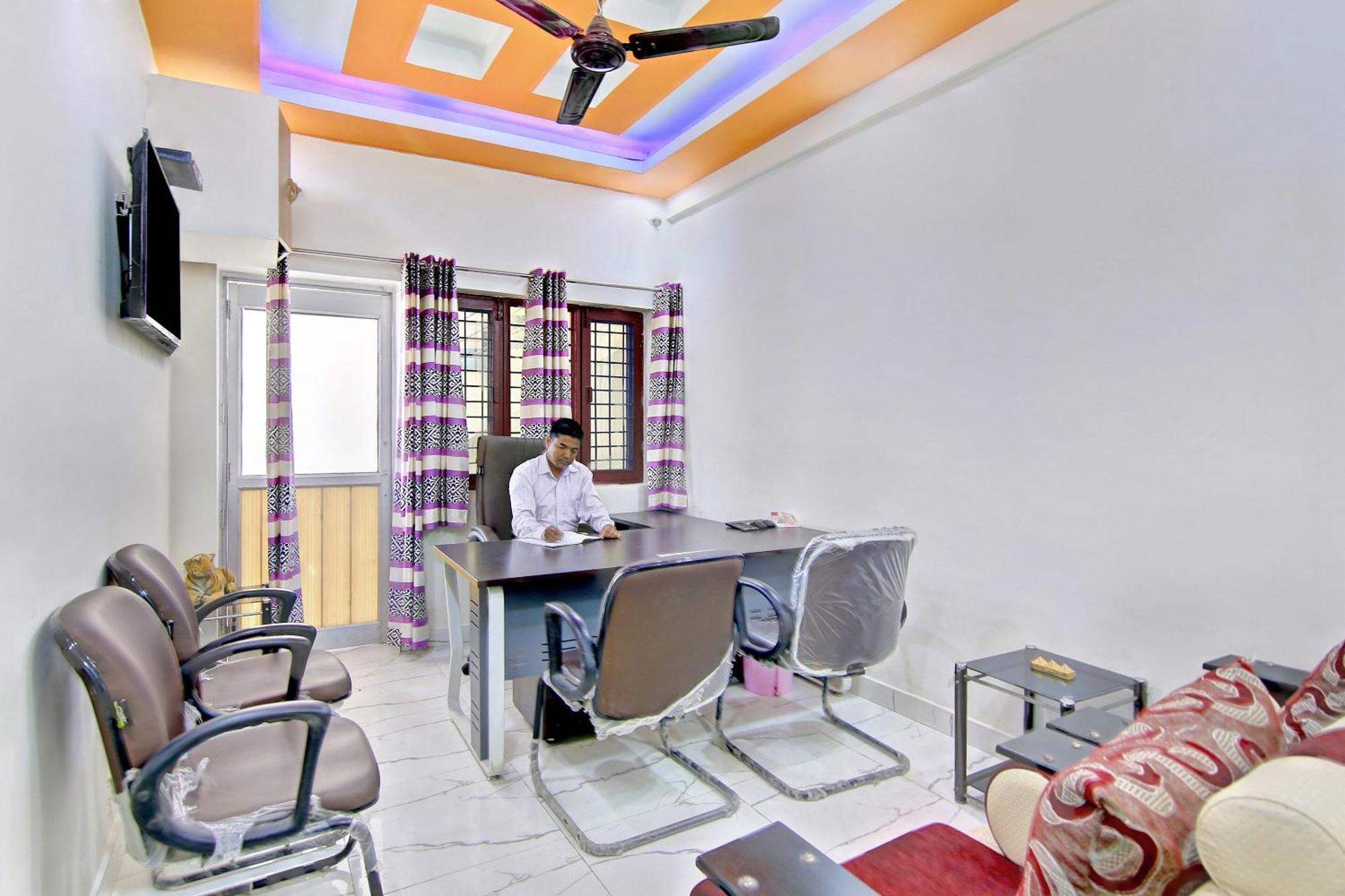 Home 78802 Balaji Bhawan Jhājra Exteriör bild