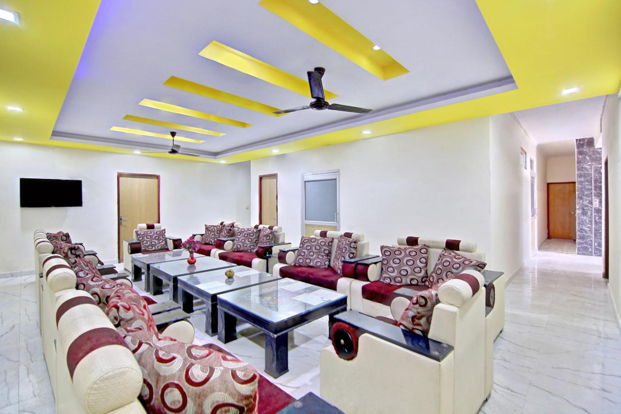 Home 78802 Balaji Bhawan Jhājra Exteriör bild