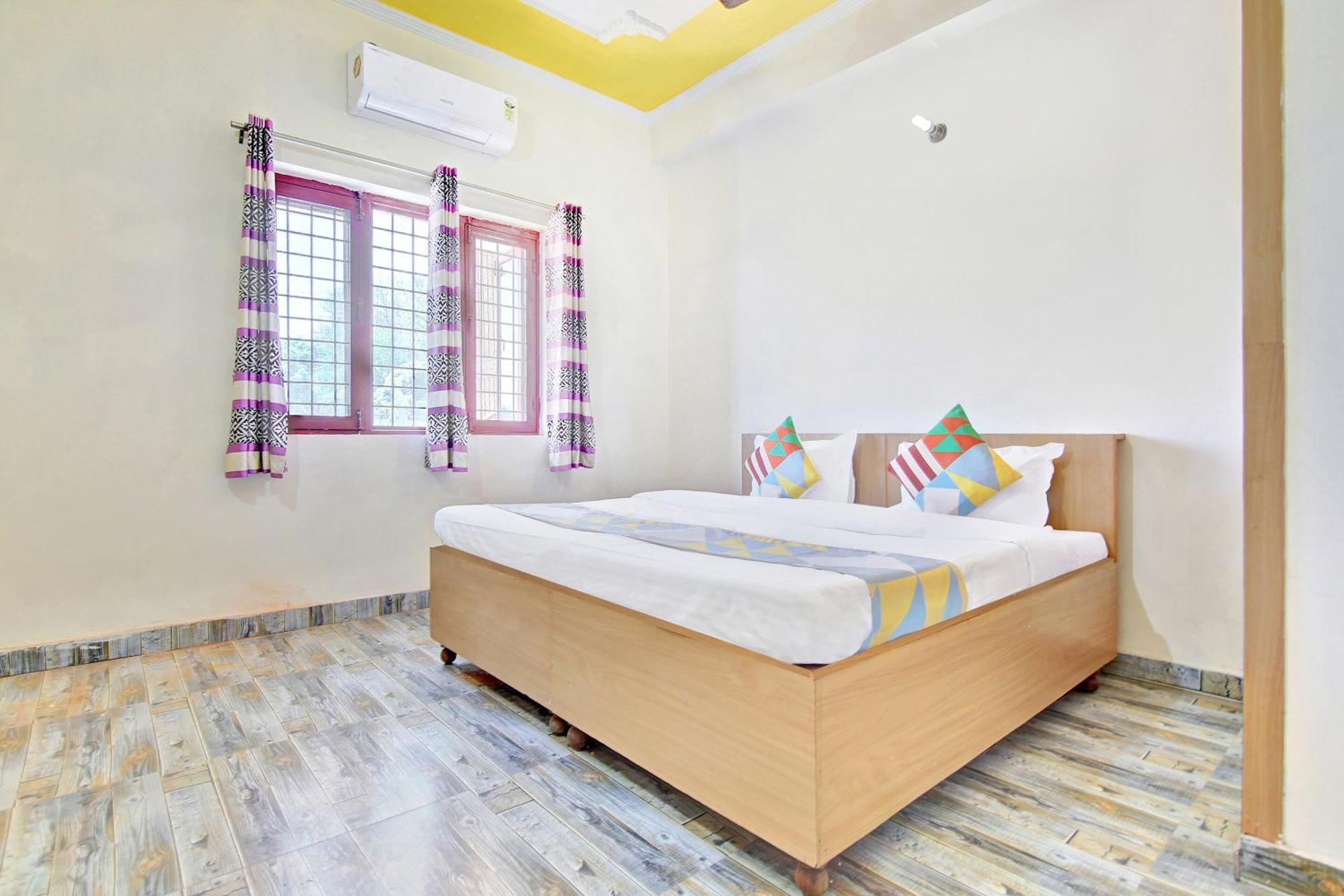 Home 78802 Balaji Bhawan Jhājra Exteriör bild